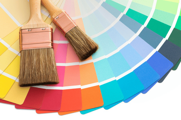 Interior Paint Colors that Won't Clash with Holiday Décor